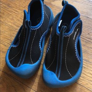 Water shoes